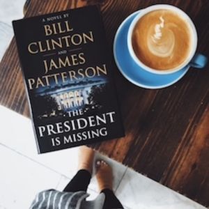 Paperback Book: "The President is Missing" by Bill Clinton and James Patterson